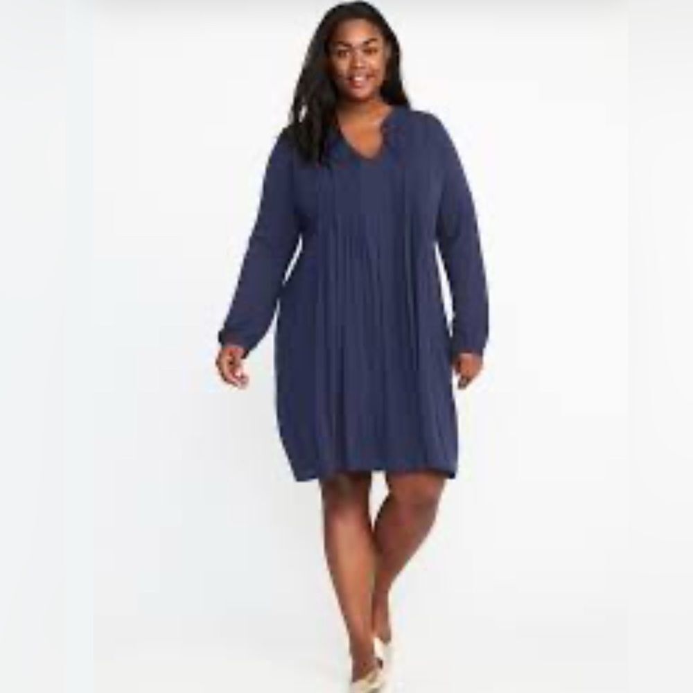 Old Navy long sleeve navy pintuck pleated swing dress size small